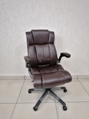 Кресло Barneo K-44 для руководителя (коричневая экокожа) в Надыме - nadym.mebel-74.com | фото